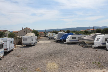 Cheap caravan parking depot